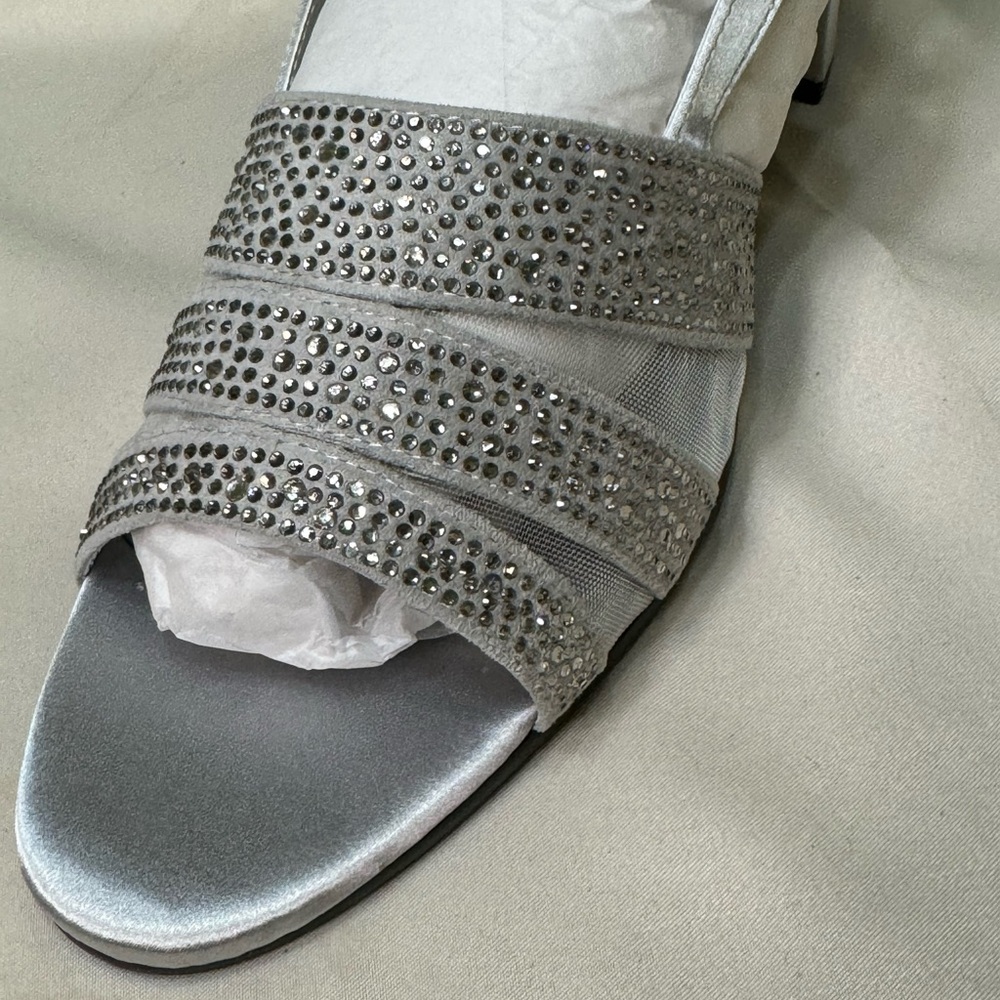 David Tate Satin Sparkle Sandals Size 8 NWT - Picture 6 of 16